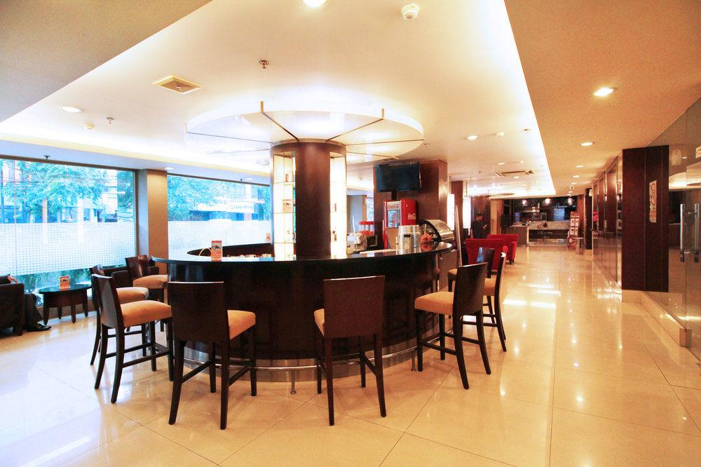 Collection O 7 Hotel Melawai Giacarta Esterno foto